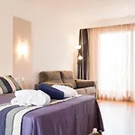 Sagitario Playa Resort 4*