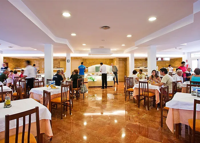 Resort Sagitario Playa Cala Blanca (Menorca)