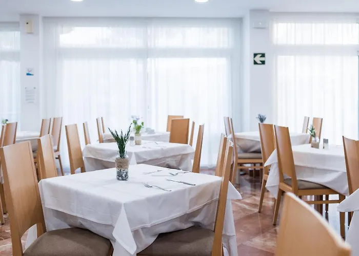 Sagitario Playa Resort 4*