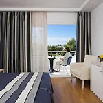 Sagitario Playa 4*