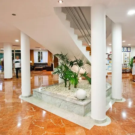 Sagitario Playa Resort Cala Blanca (Menorca)