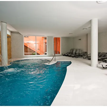 Rezort Sagitario Playa Cala Blanca (Menorca)