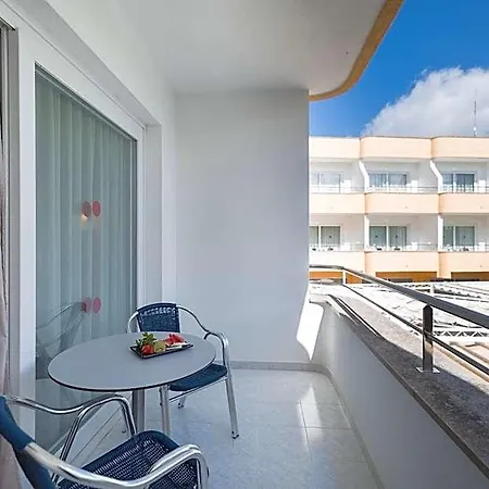 Sagitario Playa 4* Cala Blanca (Menorca)