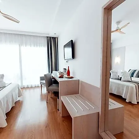 Sagitario Playa Resort Cala Blanca (Menorca)
