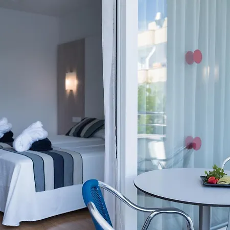 Sagitario Playa 卡拉布兰卡