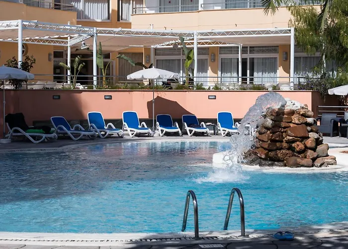 Sagitario Playa 4* Cala Blanca (Menorca)